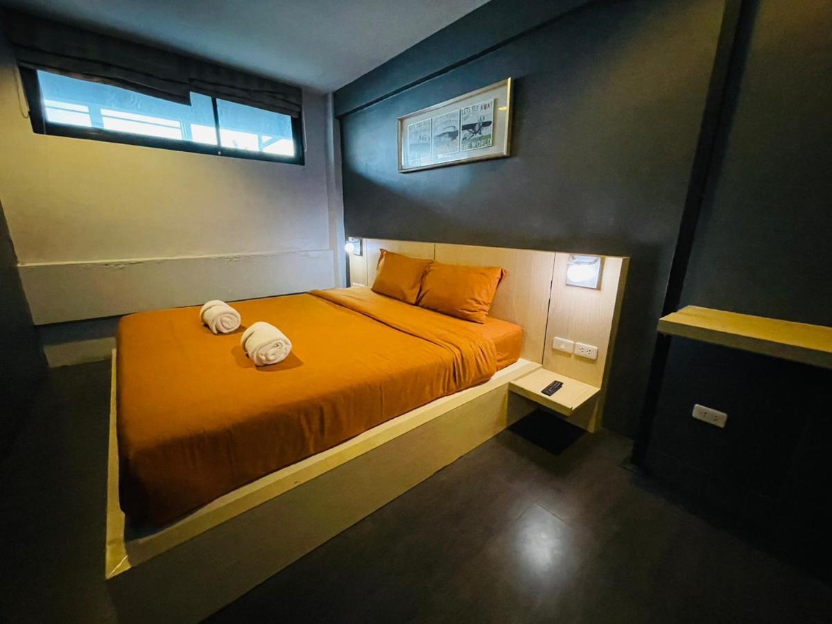 Rabbitel Phuket Hostel Ngoại thất bức ảnh