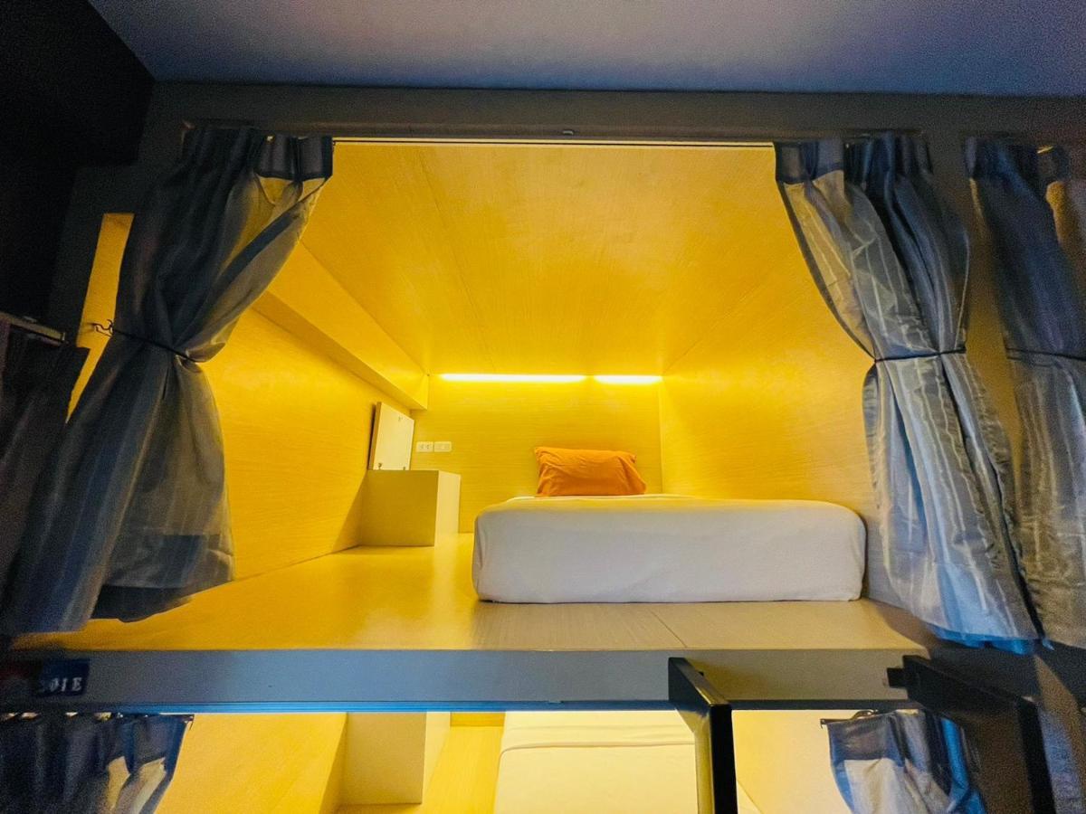 Rabbitel Phuket Hostel Ngoại thất bức ảnh
