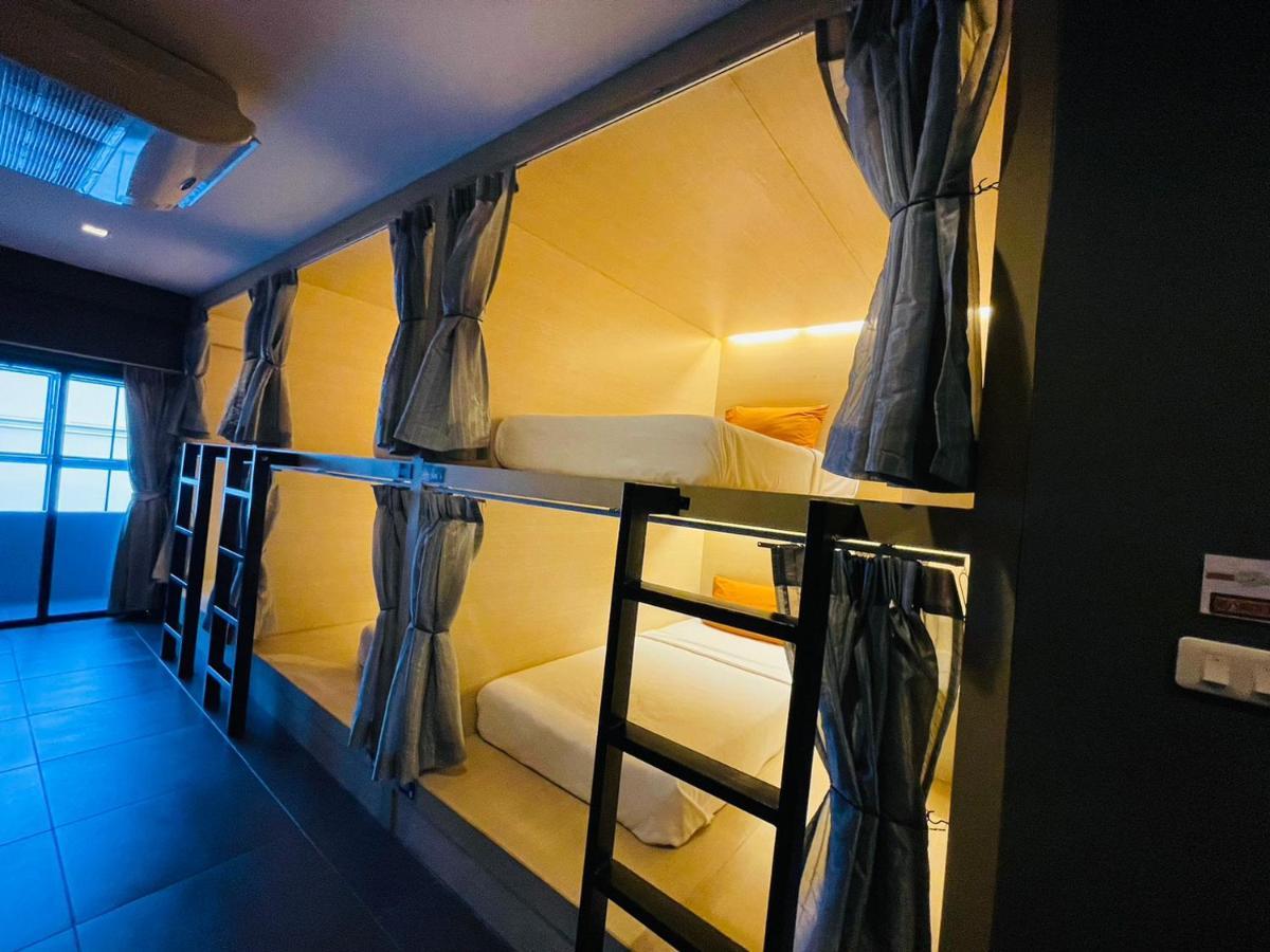 Rabbitel Phuket Hostel Ngoại thất bức ảnh