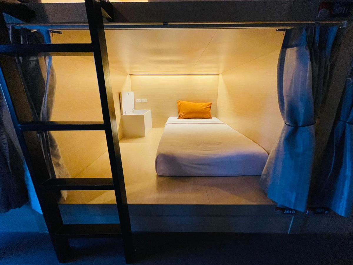 Rabbitel Phuket Hostel Ngoại thất bức ảnh