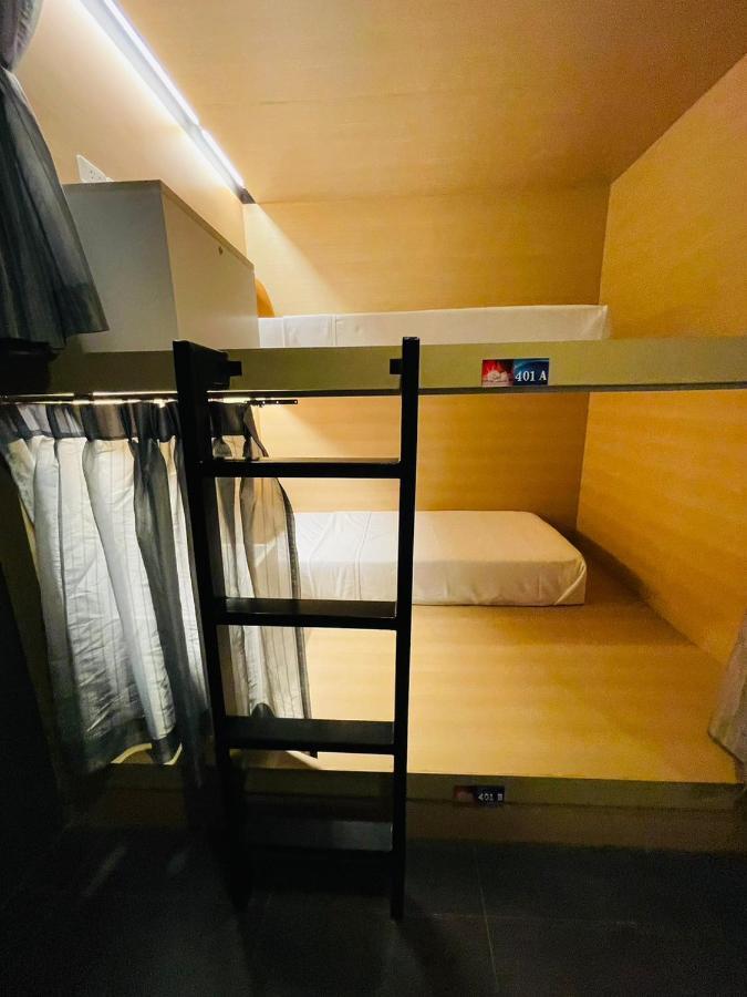 Rabbitel Phuket Hostel Ngoại thất bức ảnh