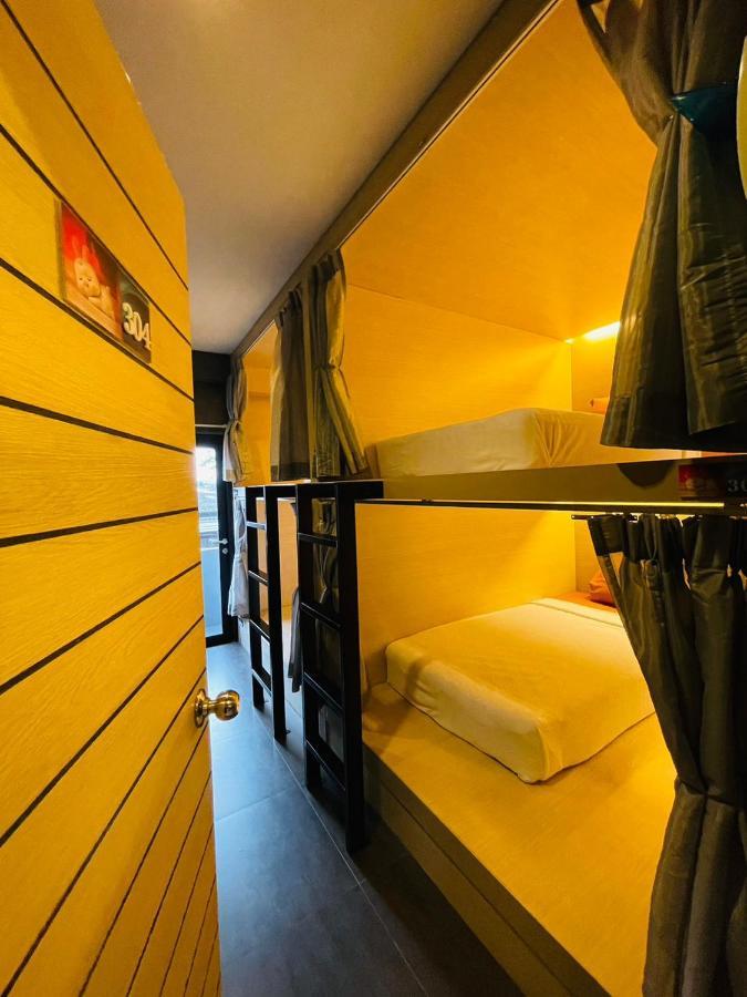 Rabbitel Phuket Hostel Ngoại thất bức ảnh