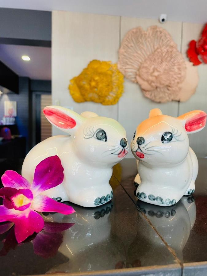 Rabbitel Phuket Hostel Ngoại thất bức ảnh